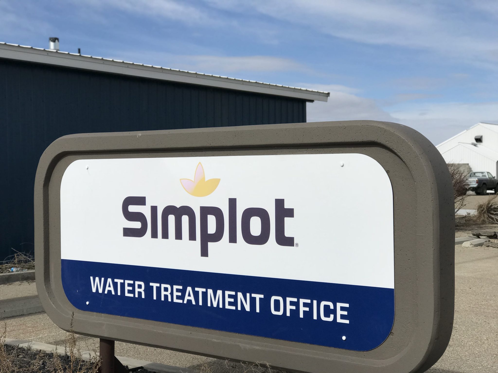 Simplot_sign